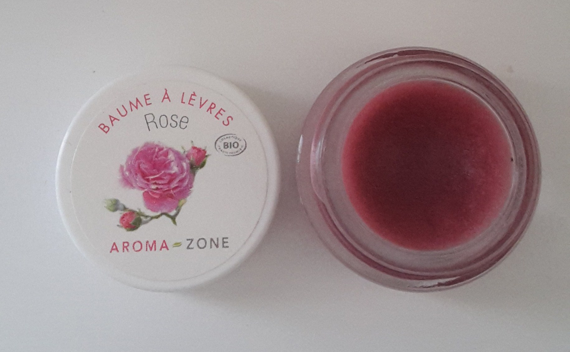 Balsamo labbra alla rosa di Aroma-Zone: recensione