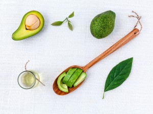 olio di avocado proprietà cosmetiche